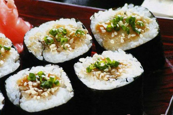 Маки-суши с угрем