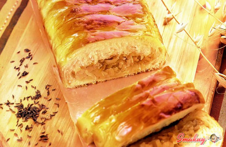 Пирожки с капустой из слоеного дрожжевого теста - пошаговый рецепт с фото